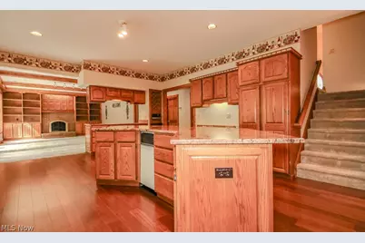 9323 Regency Woods Drive, Kirtland, OH 44094 - Photo 15