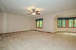 9323 Regency Woods Dr, Kirtland, OH 44094 - Photo 27