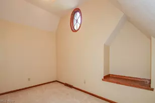 9323 Regency Woods Dr, Kirtland, OH 44094 - Photo 39
