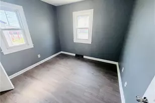 978 Kelly Ave, Akron, OH 44306 - Photo 7