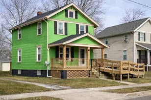 913 Jason Ave, Akron, OH 44314 - Photo 3