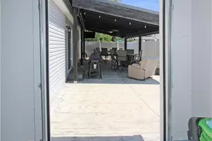 322 Wilson Ave, Port Clinton, OH 43452 - Photo 9