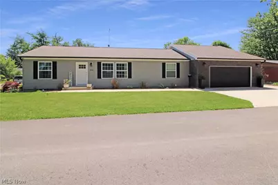 322 Wilson Avenue, Port Clinton, OH 43452 - Photo 3