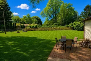 5960 Lasater Dr NW, Canton, OH 44718 - Photo 9