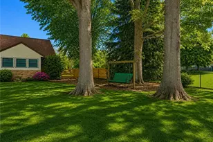 5960 Lasater Dr NW, Canton, OH 44718 - Photo 7