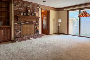 3516 Meadowbrook Dr, Lorain, OH 44053 - Photo 3