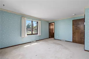 3516 Meadowbrook Dr, Lorain, OH 44053 - Photo 25
