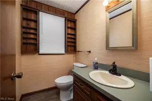 3516 Meadowbrook Dr, Lorain, OH 44053 - Photo 15