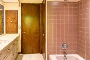 3516 Meadowbrook Dr, Lorain, OH 44053 - Photo 27