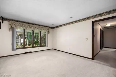 3516 Meadowbrook Drive, Lorain, OH 44053 - Photo 33