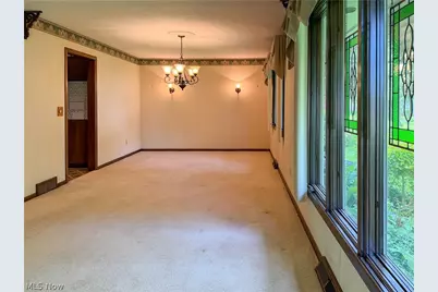 3516 Meadowbrook Drive, Lorain, OH 44053 - Photo 7