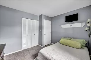 150 Greenbriar Dr, Aurora, OH 44202 - Photo 25