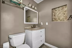 150 Greenbriar Dr, Aurora, OH 44202 - Photo 31