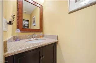 5237 Lake Rd W, Ashtabula, OH 44004 - Photo 13
