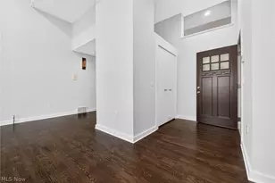 2282 W 5th St, Loveland, OH 44113 - Photo 5