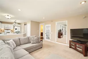 2952 Greenspire Ln, Fairlawn, OH 44333 - Photo 9
