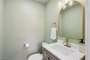 123 Durling Dr, Wadsworth, OH 44281 - Photo 13