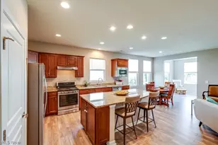 8081 Parkcroft Dr, Mentor, OH 44060 - Photo 7
