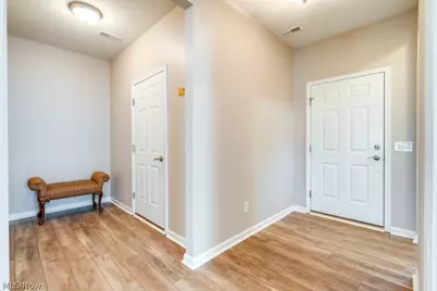 8081 Parkcroft Drive, Mentor, OH 44060 - Photo 23