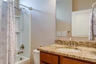 8081 Parkcroft Dr, Mentor, OH 44060 - Photo 21