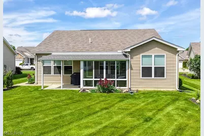 8081 Parkcroft Drive, Mentor, OH 44060 - Photo 3