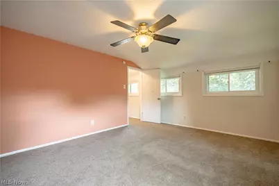 1151 Ruth Avenue, Cuyahoga Falls, OH 44221 - Photo 15