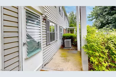 10540 Ravenna Road #14, Twinsburg, OH 44087 - Photo 5