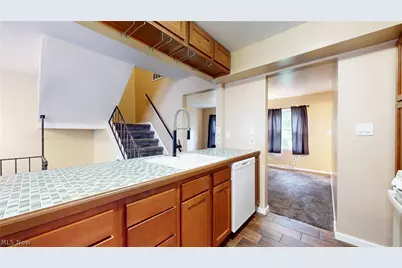 10540 Ravenna Road #14, Twinsburg, OH 44087 - Photo 13