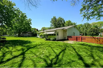 614 N Hidden Valley Road, Cuyahoga Falls, OH 44223 - Photo 49
