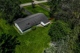 614 N Hidden Valley Rd, Cuyahoga Falls, OH 44223 - Photo 9