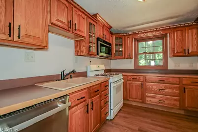 615 Trailwood Drive, Painesville, OH 44077 - Photo 7