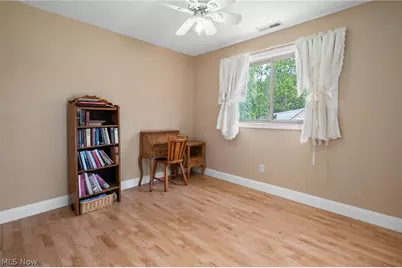6560 Barton Road, North Olmsted, OH 44070 - Photo 35