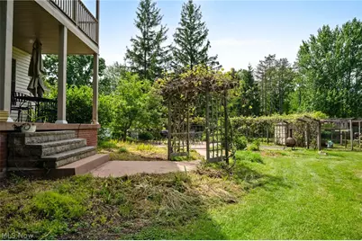 6560 Barton Road, North Olmsted, OH 44070 - Photo 41