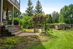 6560 Barton Rd, North Olmsted, OH 44070 - Photo 41