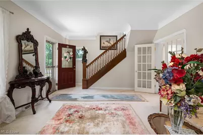 6560 Barton Road, North Olmsted, OH 44070 - Photo 3