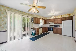 3531 Shirley Rd, Youngstown, OH 44502 - Photo 7