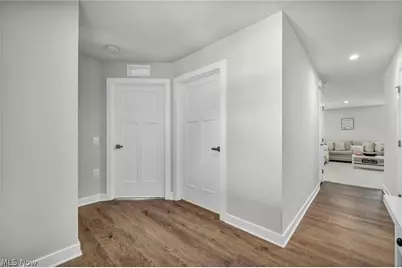 141 W Spring Drive, Elyria, OH 44035 - Photo 21