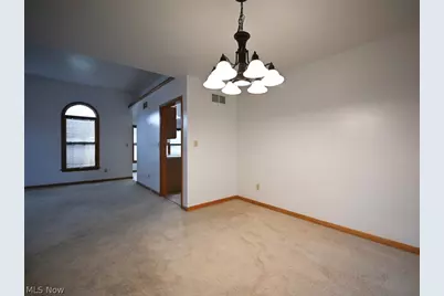 1499 Butterfield Circle, Niles, OH 44446 - Photo 7