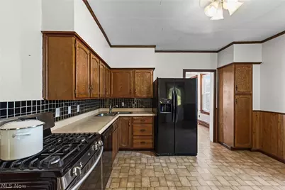 415 Whitely Street, Bridgeport, OH 43912 - Photo 11