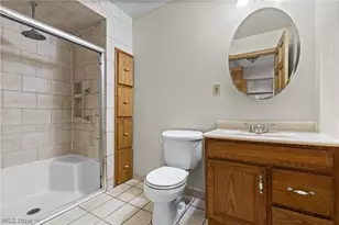 415 Whitely St, Bridgeport, OH 43912 - Photo 13