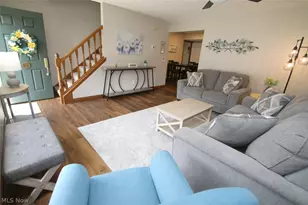 37575 Ocean Reef, Willoughby, OH 44094 - Photo 5