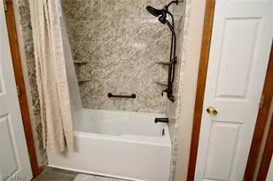 37575 Ocean Reef, Willoughby, OH 44094 - Photo 27