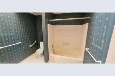 1745 Brookwood Drive, Akron, OH 44313 - Photo 21
