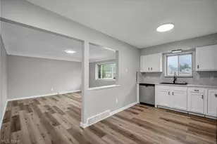 5597 Kenton Ave, Maple Heights, OH 44137 - Photo 9