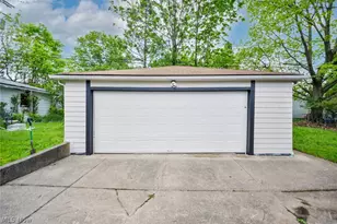 5597 Kenton Ave, Maple Heights, OH 44137 - Photo 37