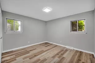 5597 Kenton Ave, Maple Heights, OH 44137 - Photo 23