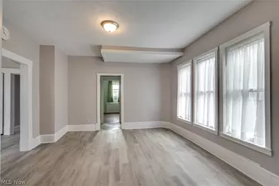 1103 Greenfield Avenue SW, Canton, OH 44706 - Photo 9