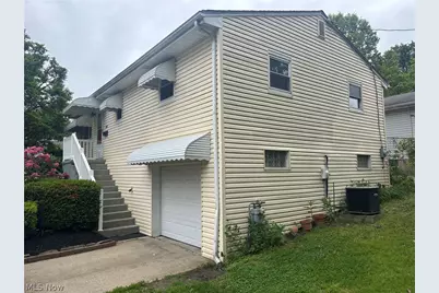 2265 S Hawkins Avenue, Akron, OH 44314 - Photo 3