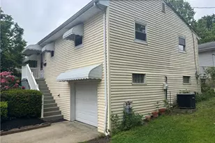 2265 S Hawkins Ave, Akron, OH 44314 - Photo 3
