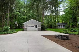11635 Twin Mills Ln, Chardon, OH 44024 - Photo 5